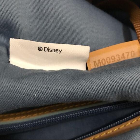 Disney Cruise Line Dooney & Bourke port hole Zip Top shopper Tote Bag - Picture 4 of 13